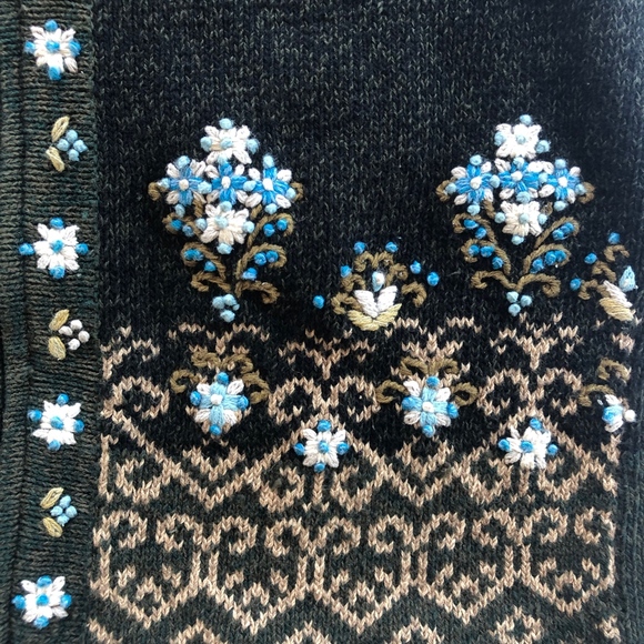 Erika wool blend front zip sweater vest - Picture 3 of 7